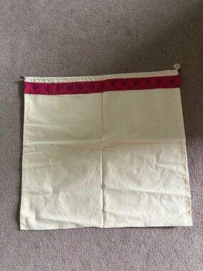 TORY BURCH Cream Canvas Dust Bag with Pink Geometric Trim